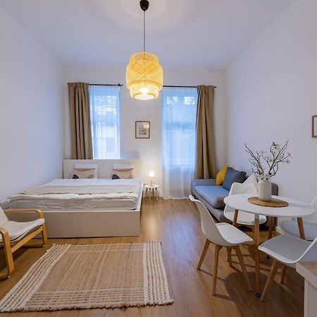 Vienna My City Apartment Bright Room Exterior photo